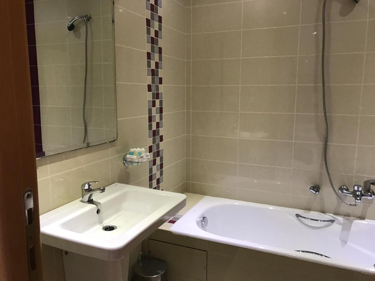 Hotel Al Karmel 突尼斯 外观 照片